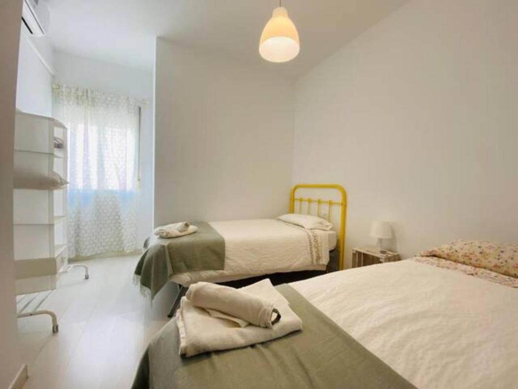 Acogedor Apartamento En El Centro De マラガ エクステリア 写真